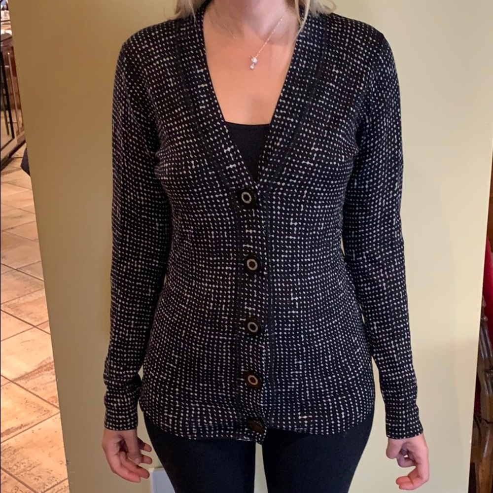 COPY - Tory Burch cardigan. Button. Excellent con…
